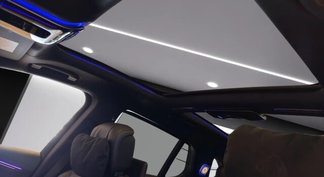 MERCEDES-BENZ EQS SUV 680 Maybach