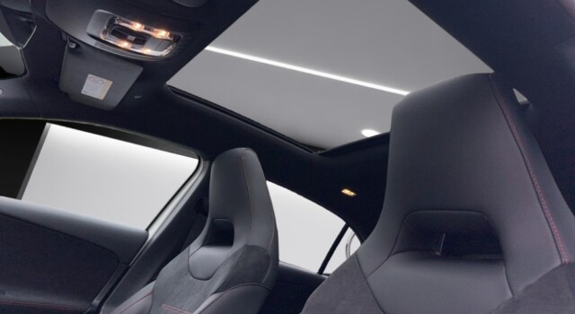 MERCEDES-BENZ A 250 e 8G-DCT