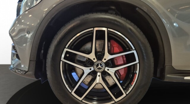 MERCEDES-BENZ GLC 250 d AMG Line 4Matic