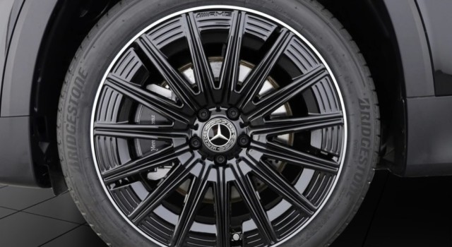 MERCEDES-BENZ GLB 220 d 4Matic 8G-Tronic