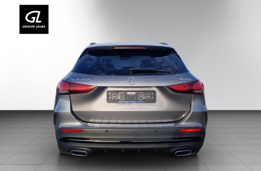 MERCEDES-BENZ GLA 250 AMG Line 4Matic