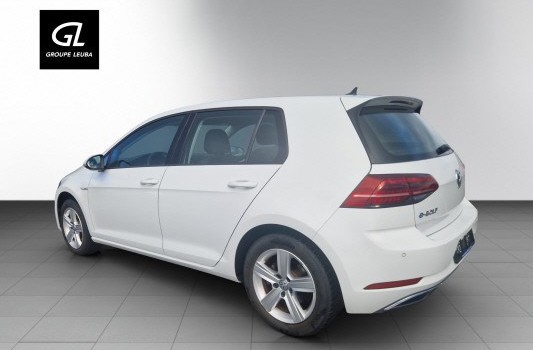 VW GOLF e-