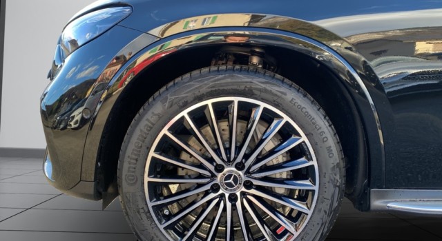 MERCEDES-BENZ GLC 300 4Matic 9G-Tronic