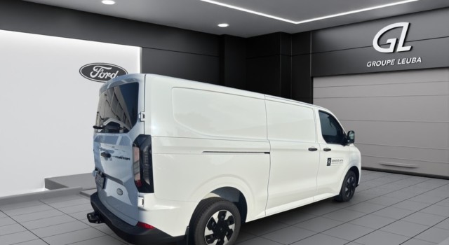 FORD TRANSIT CUSTOM Van PHEV 3 L2H1 Trend Automat