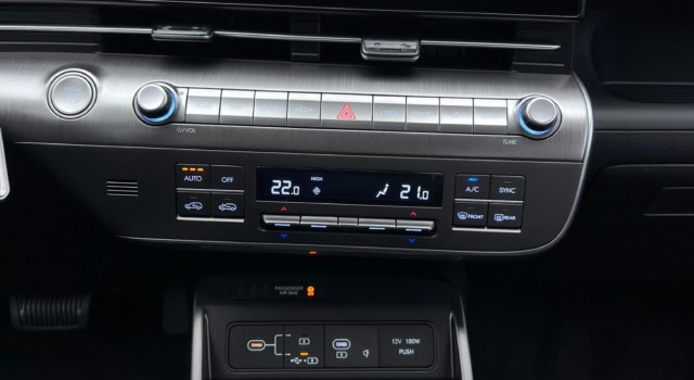 HYUNDAI KONA 1.6 GDi HEV Vertex DCT