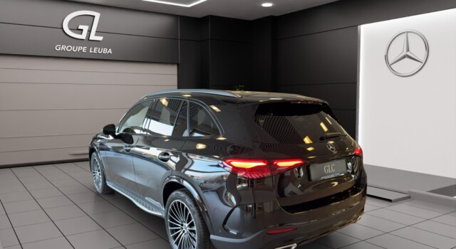 MERCEDES-BENZ GLC 300 d 4M 9G-Tronic
