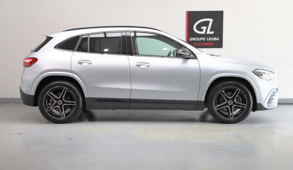 MERCEDES-BENZ GLA 220 d 4Matic 8G-DCT