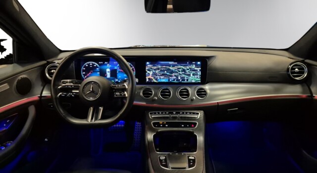 MERCEDES-BENZ E 300 de T 4Matic AMG Line 9G-Tronic