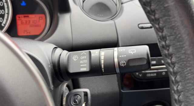 MAZDA 2 1.5i 16V Exclusive Automatic