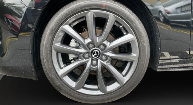 MAZDA 3 Hatchback SKYACTIV-G M Hybrid 140 Centre Line Automat