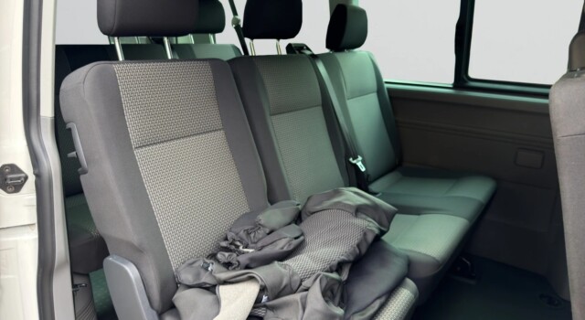 VW t61 VW T6.1 Caravelle 2.0 TDI Trendline Liberty
