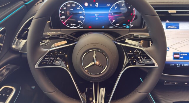 MERCEDES-BENZ E 220 d 4Matic 9G-Tronic