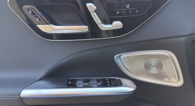 MERCEDES-BENZ C 300 de T EQ Hybrid 4Matic