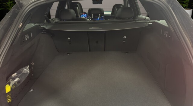 MERCEDES-BENZ E 220 d T 4Matic 9G-Tronic