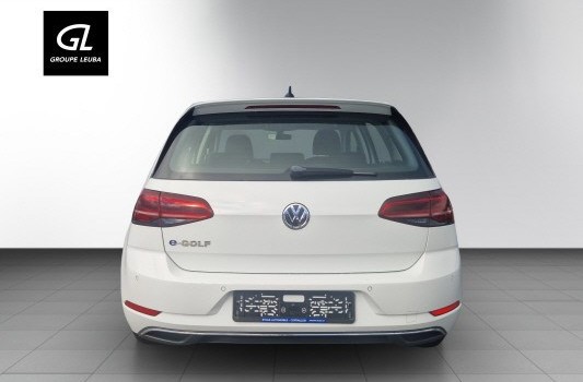 VW GOLF e-