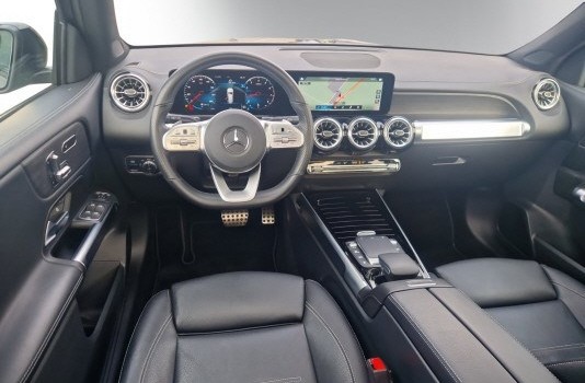 MERCEDES-BENZ GLB 250 AMG Line 4 MATIC