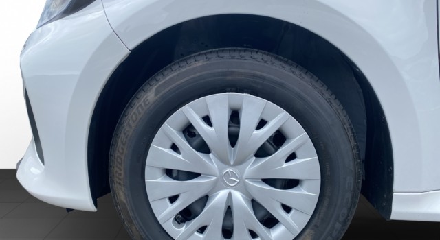 MAZDA 2 Hybrid Prime-line