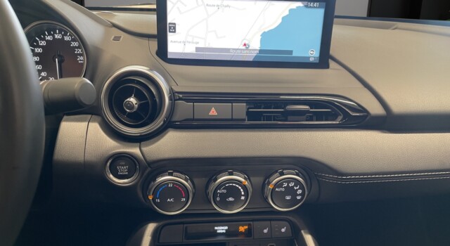 MAZDA MX-5 Skyactiv-G 184 Exclusive-line