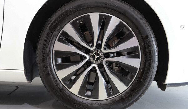 MERCEDES-BENZ B 200 d 4Matic Swiss Star 8G-DCT
