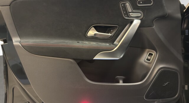 MERCEDES-BENZ CLA 250 CLA Shooting Brake 250 4Matic 8G-DCT