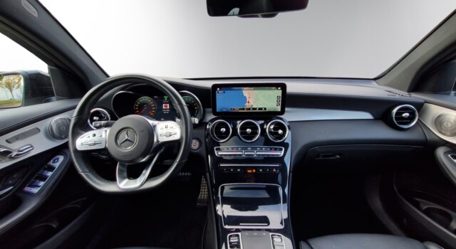 MERCEDES-BENZ GLC 300 GLC Coupé 300 e AMG Line 9G-Tronic