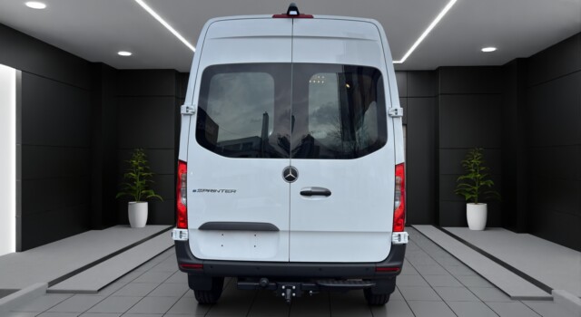MERCEDES-BENZ Sprinter ESPRITER 320 KA 3665MM