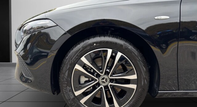 MERCEDES-BENZ A 250 e EQ Star 8G-DCT