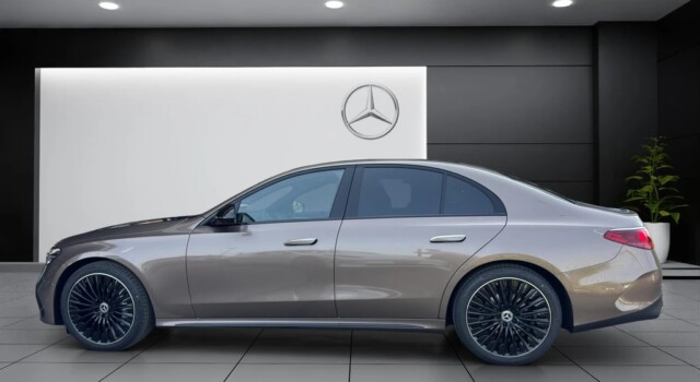 MERCEDES-BENZ E 220 d 4Matic 9G-Tronic