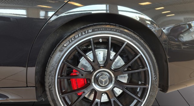 MERCEDES-BENZ E 53 AMG E 53 Hybrid 4Matic+ 9G-Tronic