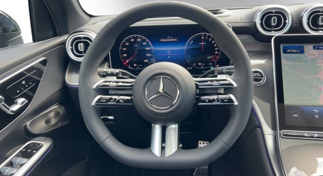 MERCEDES-BENZ GLC 300 e 4Matic EQ Star 9G-Tronic