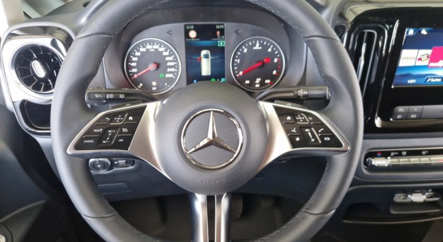MERCEDES-BENZ VITO 114 CDI Lang 9G-Tronic Pro